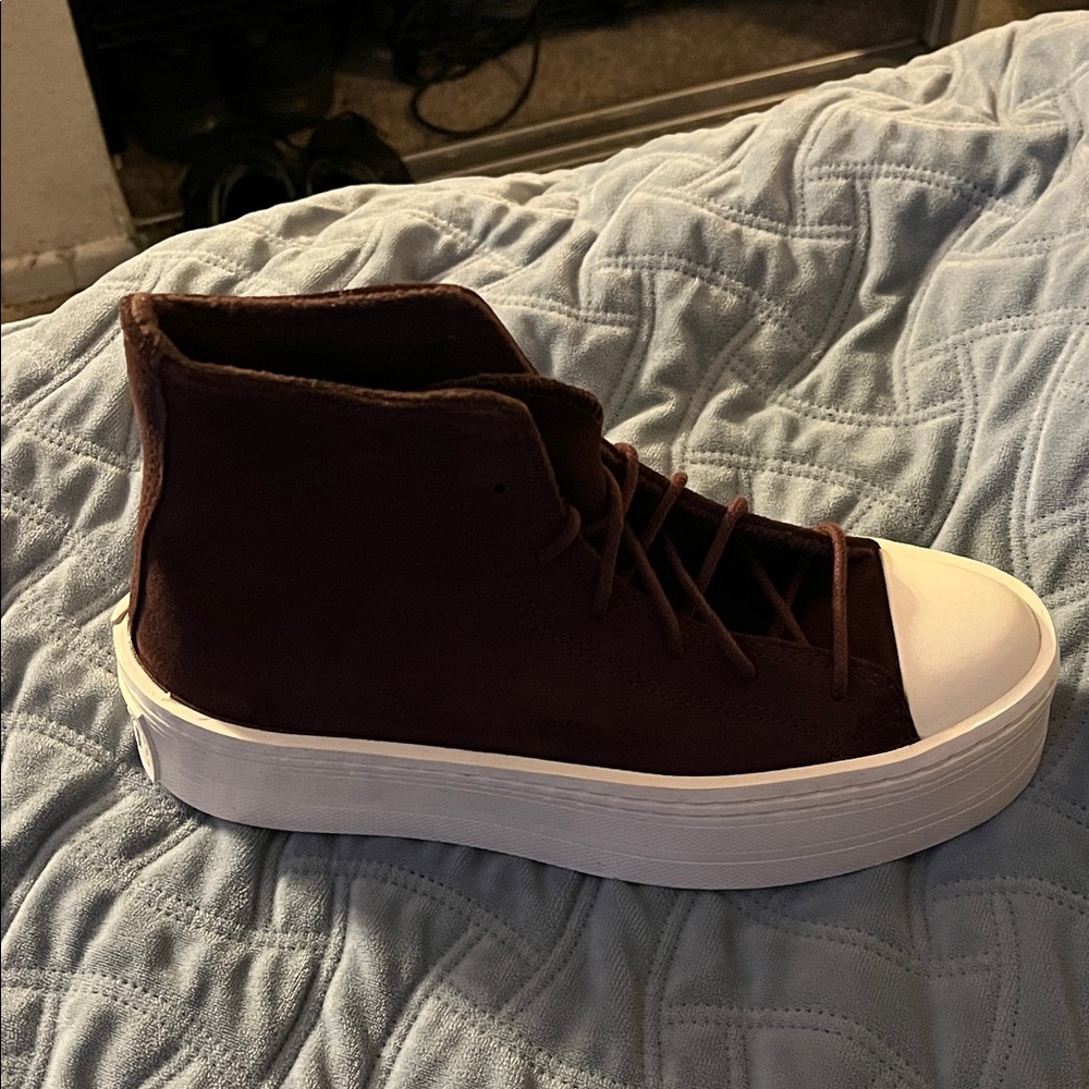 Converse Dark Maroon High-Top Sneakers with White Sole - with box